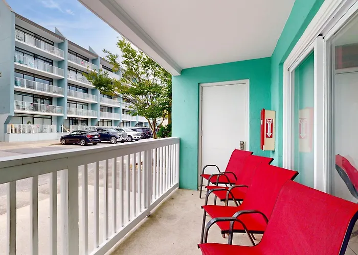 Oceanside 42 #1e-sea La Vie Apartment *